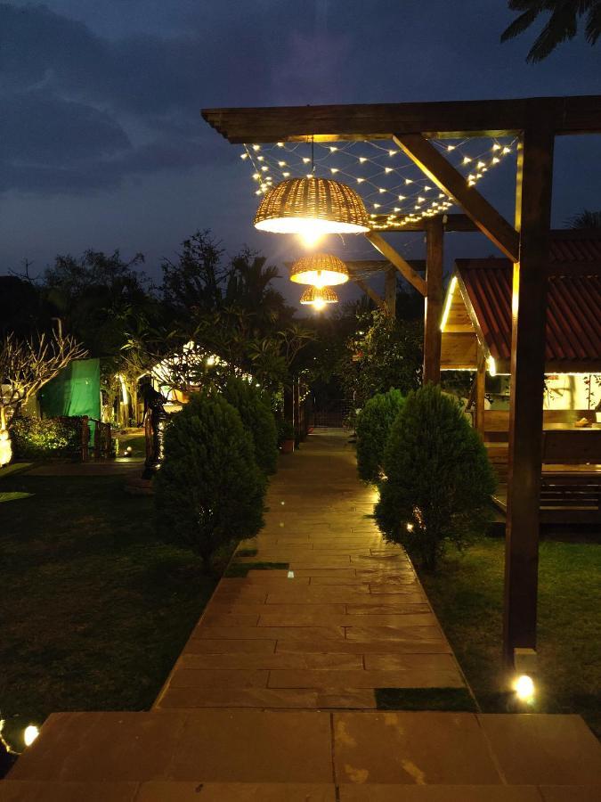 Rock Forest Goa Honeymoon Cottages Calangute Exterior foto